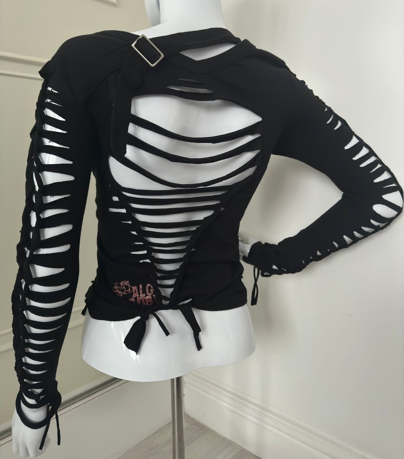 VAMPIRE GHOULFRIEND LONG SLEEVE