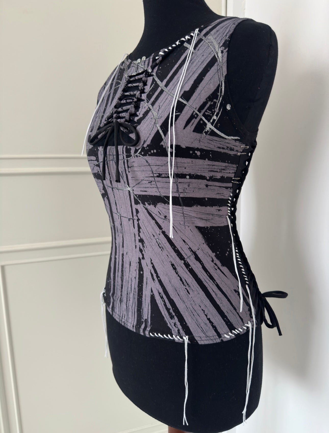 IN PUNK WE TRUST TANK