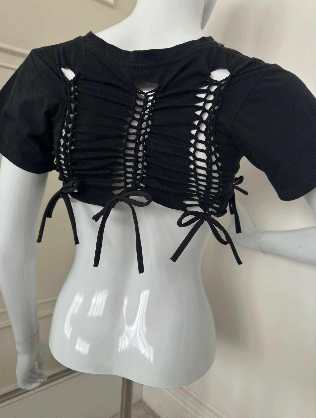 Hello Kitty SUPER crop top