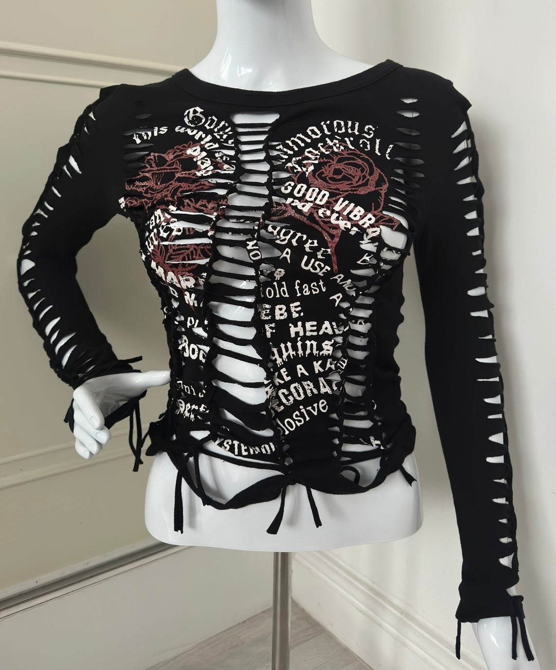 VAMPIRE GHOULFRIEND LONG SLEEVE